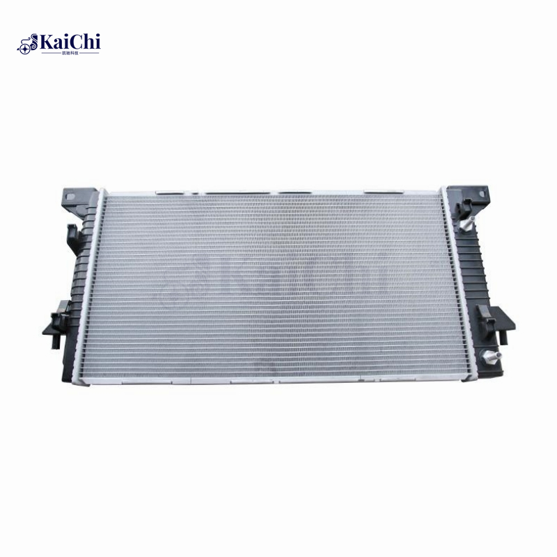 13045 Engine Radiator For 07-08 Ford Expedition/Lincoln Navigator 5.4 V8